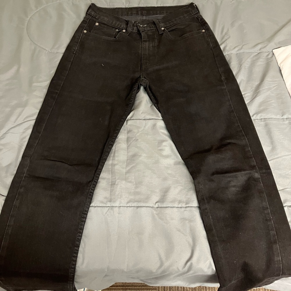 Levi’s jeans 514 black. Size 31W 32L - 46.